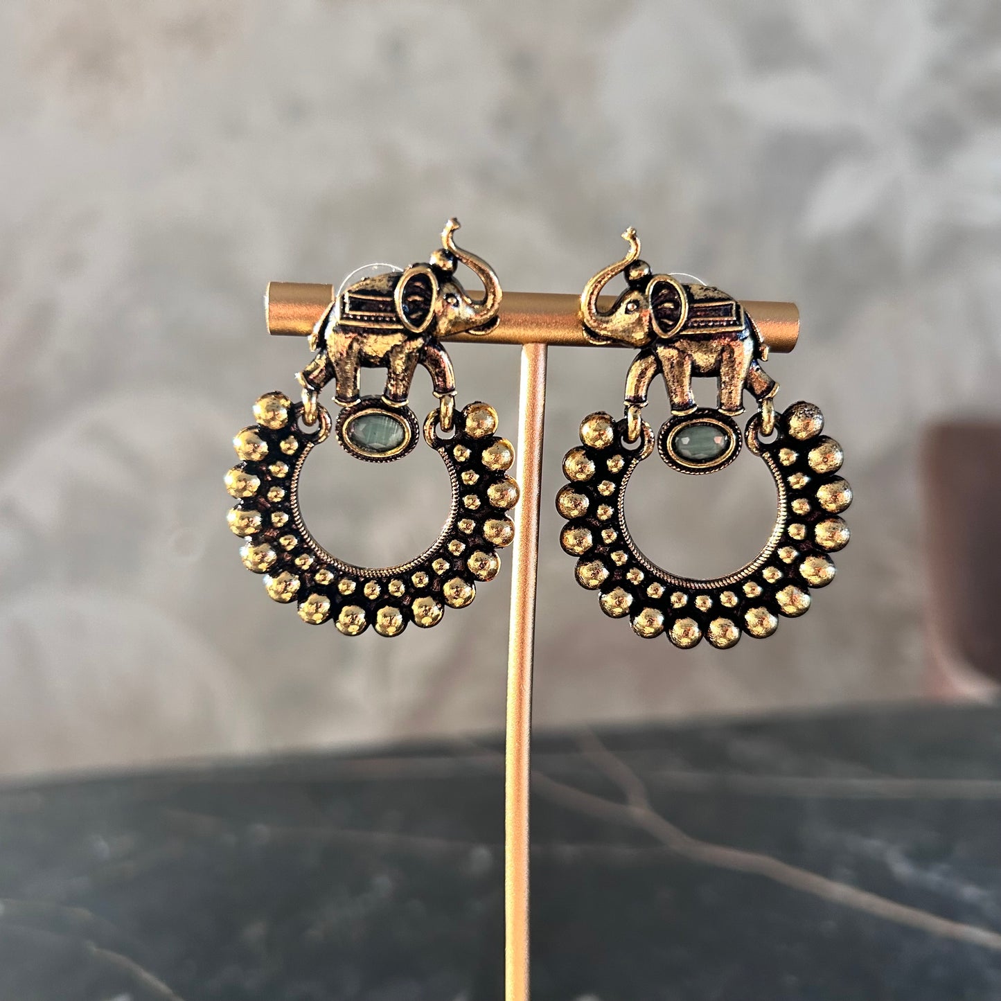 Jhumka olifant